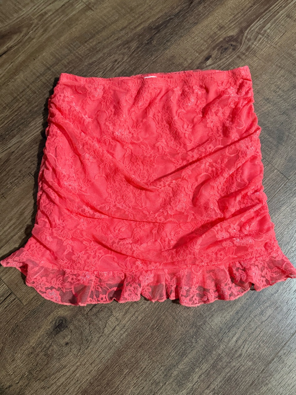 Fashion Nova Coral Lace Ruched Mini Skirt/Tube Top 🌺 - Picture 9 of 9